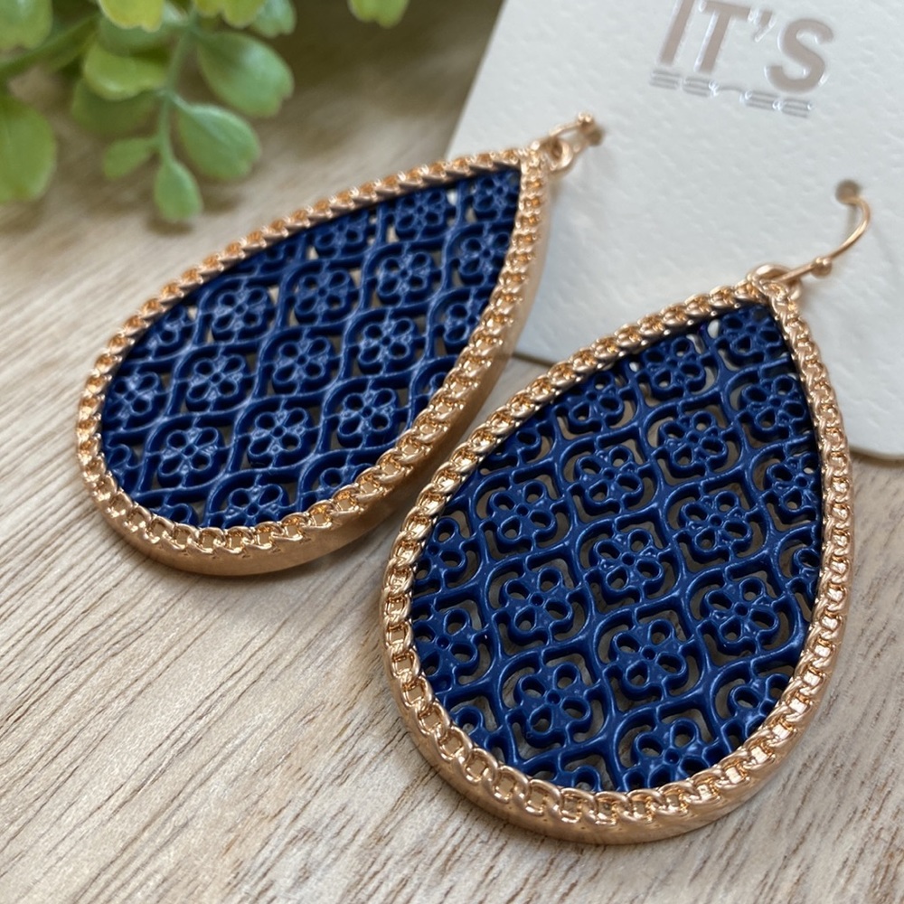 🎉HP🎉 ITS Teardrop Filigree Earrings 💗 Gold & Navy - Picture 5 of 12